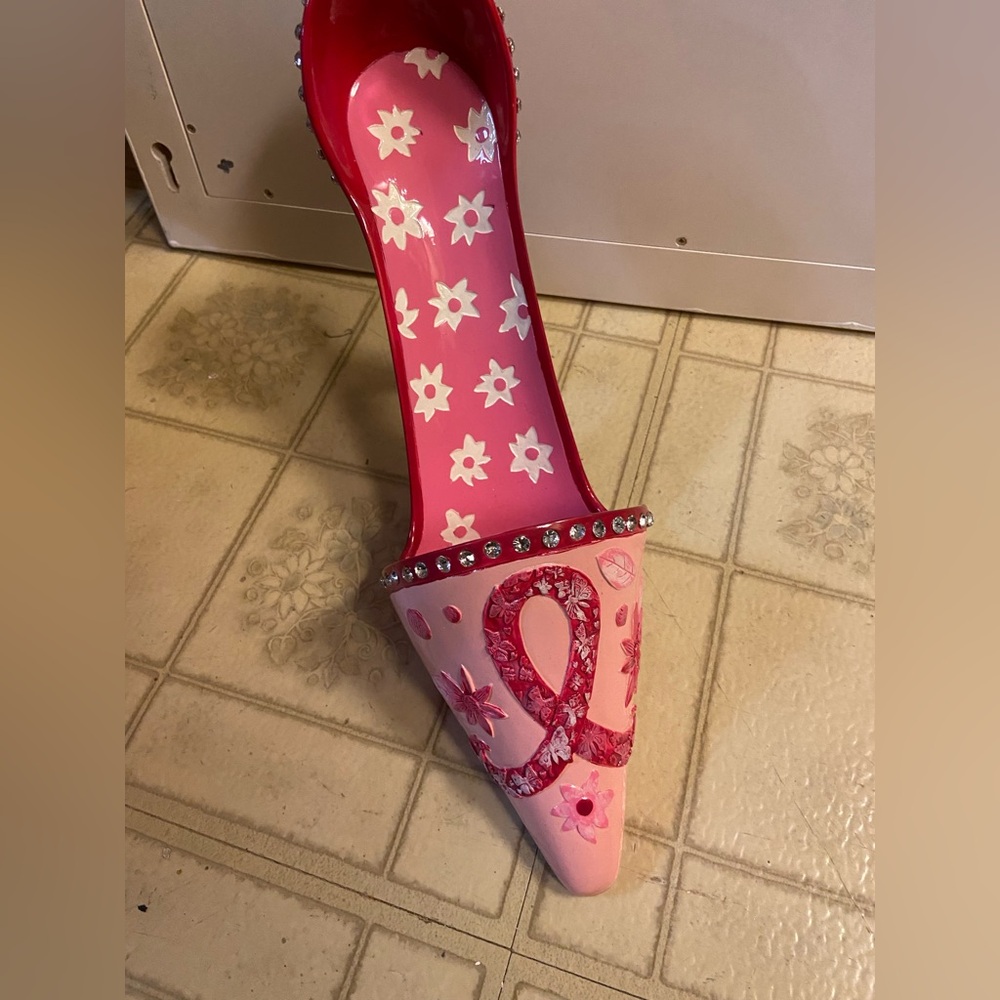 Fight the fight Pink High Heel bottle holder with Rhinestones